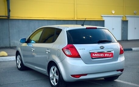 KIA cee'd I рестайлинг, 2010 год, 990 000 рублей, 13 фотография