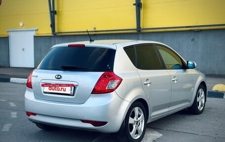 KIA cee'd I рестайлинг, 2010 год, 990 000 рублей, 12 фотография