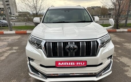 Toyota Land Cruiser Prado 150 рестайлинг 2, 2017 год, 5 100 000 рублей, 2 фотография