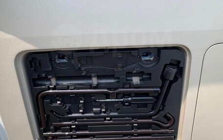 Toyota Land Cruiser Prado 150 рестайлинг 2, 2017 год, 5 100 000 рублей, 24 фотография