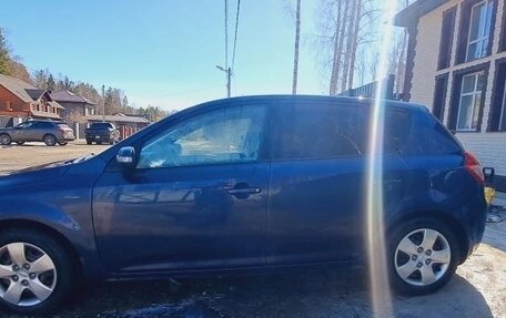KIA cee'd I рестайлинг, 2010 год, 650 000 рублей, 14 фотография