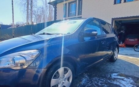 KIA cee'd I рестайлинг, 2010 год, 650 000 рублей, 15 фотография