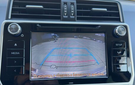 Toyota Land Cruiser Prado 150 рестайлинг 2, 2020 год, 7 200 000 рублей, 18 фотография