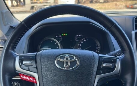 Toyota Land Cruiser Prado 150 рестайлинг 2, 2020 год, 7 200 000 рублей, 16 фотография