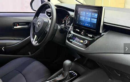 Toyota Corolla, 2022 год, 1 415 000 рублей, 8 фотография