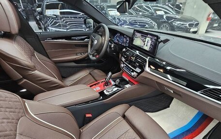 BMW 5 серия, 2023 год, 6 000 800 рублей, 20 фотография