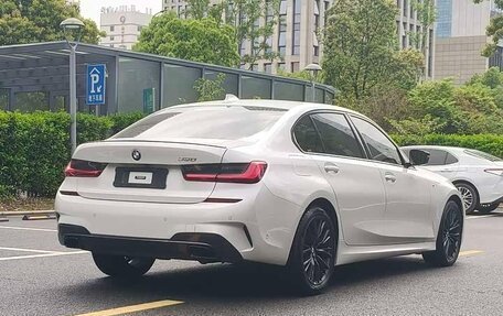 BMW 3 серия, 2021 год, 1 975 000 рублей, 6 фотография