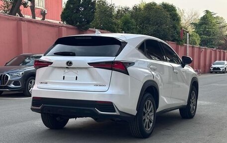 Lexus NX I, 2021 год, 2 730 000 рублей, 3 фотография