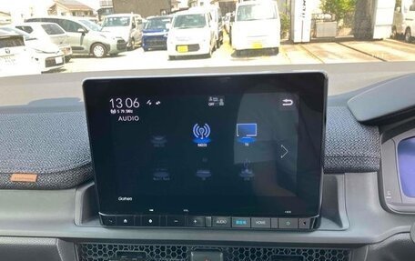 Honda Stepwgn, 2022 год, 1 950 000 рублей, 8 фотография