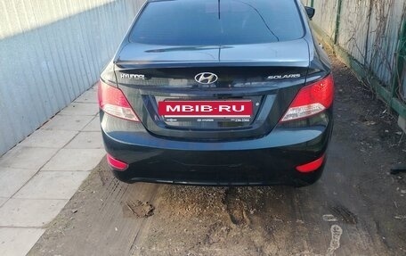 Hyundai Solaris II рестайлинг, 2014 год, 1 100 000 рублей, 4 фотография