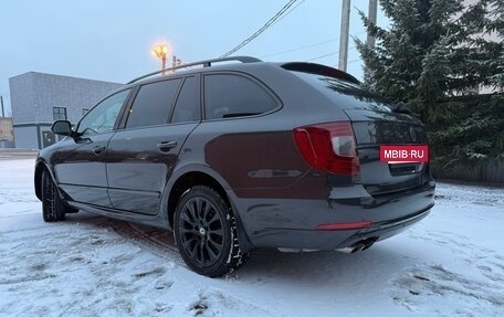 Skoda Superb III рестайлинг, 2011 год, 1 250 000 рублей, 19 фотография