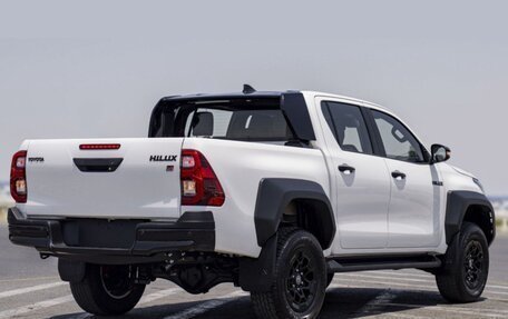 Toyota Hilux VIII, 2025 год, 9 500 000 рублей, 2 фотография