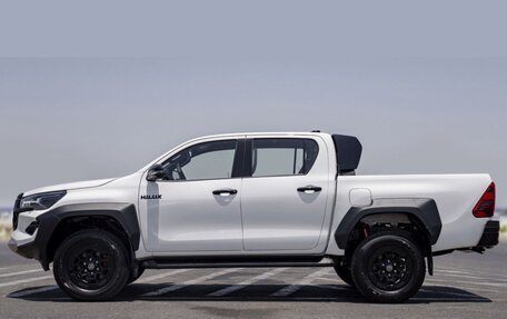 Toyota Hilux VIII, 2025 год, 9 500 000 рублей, 4 фотография