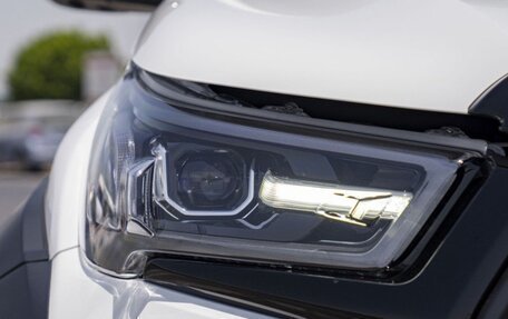 Toyota Hilux VIII, 2025 год, 9 500 000 рублей, 14 фотография