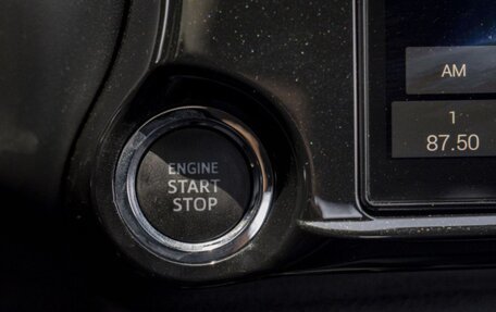 Toyota Hilux VIII, 2025 год, 9 500 000 рублей, 30 фотография