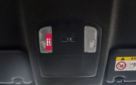 Toyota Hilux VIII, 2025 год, 9 500 000 рублей, 34 фотография