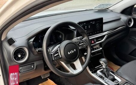 KIA K3, 2022 год, 1 330 000 рублей, 8 фотография