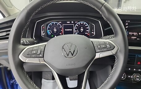 Volkswagen Jetta VII, 2024 год, 2 320 000 рублей, 8 фотография