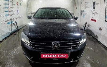 Volkswagen Passat B7, 2011 год, 725 000 рублей, 1 фотография