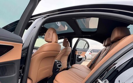 Mercedes-Benz E-Класс, 2024 год, 11 фотография