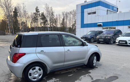 Toyota Ist II, 2002 год, 600 000 рублей, 4 фотография
