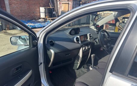 Toyota Ist II, 2002 год, 600 000 рублей, 9 фотография