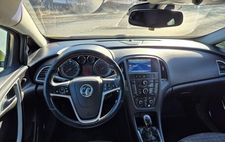 Opel Astra J, 2012 год, 785 000 рублей, 10 фотография