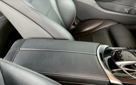 Mercedes-Benz C-Класс, 2017 год, 1 700 000 рублей, 19 фотография