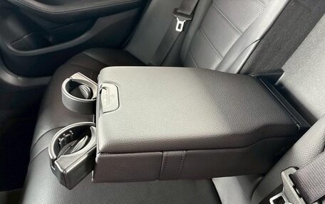 Mercedes-Benz C-Класс, 2017 год, 1 700 000 рублей, 24 фотография