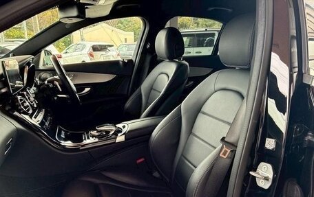 Mercedes-Benz C-Класс, 2017 год, 1 700 000 рублей, 22 фотография