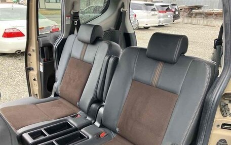 Toyota Sienta II, 2022 год, 1 118 000 рублей, 18 фотография