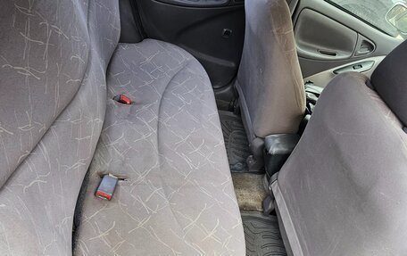 Toyota Platz, 2000 год, 230 000 рублей, 6 фотография