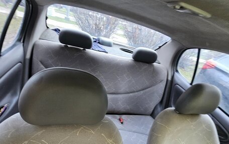 Toyota Platz, 2000 год, 230 000 рублей, 7 фотография