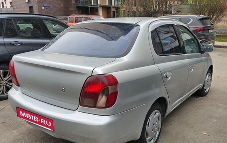 Toyota Platz, 2000 год, 230 000 рублей, 4 фотография