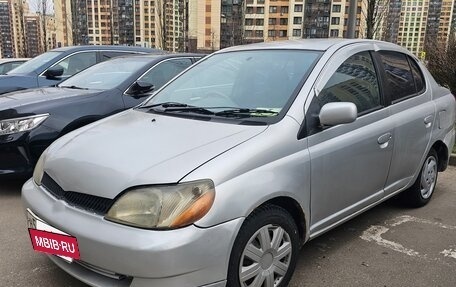 Toyota Platz, 2000 год, 230 000 рублей, 2 фотография