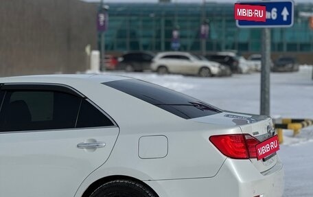 Toyota Camry, 2012 год, 1 700 000 рублей, 2 фотография