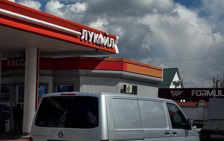 Volkswagen Transporter T5 рестайлинг, 2010 год, 1 550 000 рублей, 5 фотография