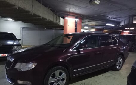 Skoda Superb III рестайлинг, 2011 год, 795 000 рублей, 23 фотография