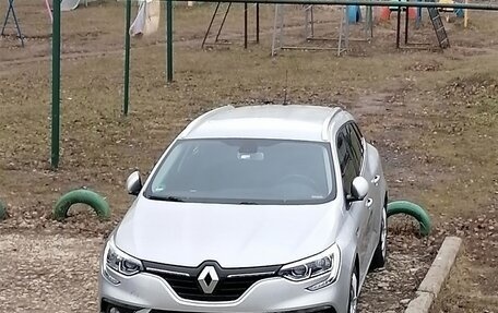 Renault Megane IV, 2018 год, 1 400 000 рублей, 1 фотография