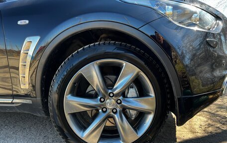 Infiniti FX II, 2012 год, 1 800 000 рублей, 3 фотография