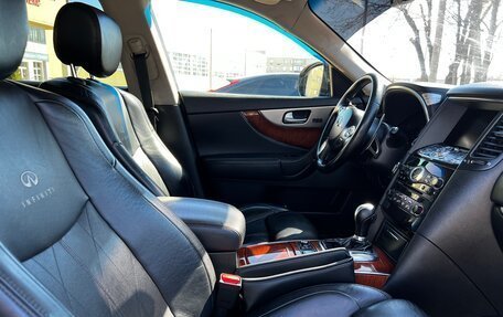 Infiniti FX II, 2012 год, 1 800 000 рублей, 10 фотография