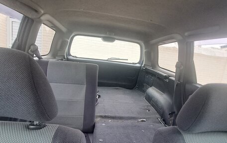 Nissan Wingroad III, 2001 год, 299 000 рублей, 13 фотография