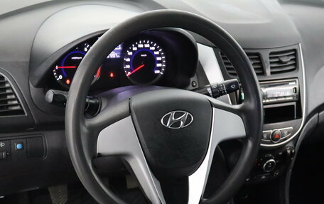 Hyundai Solaris II рестайлинг, 2012 год, 589 000 рублей, 9 фотография