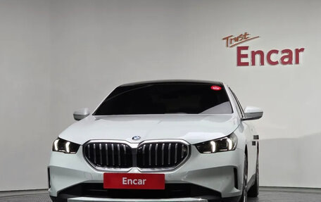 BMW 5 серия, 2023 год, 5 150 000 рублей, 2 фотография