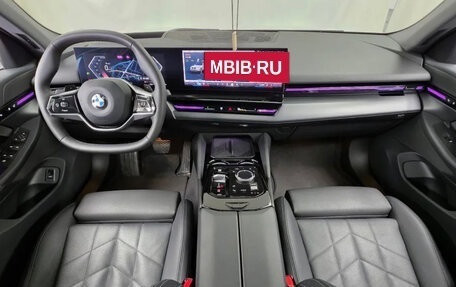 BMW 5 серия, 2023 год, 5 150 000 рублей, 13 фотография