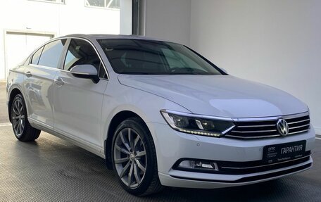 Volkswagen Passat B8 рестайлинг, 2018 год, 2 285 000 рублей, 3 фотография
