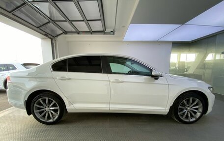 Volkswagen Passat B8 рестайлинг, 2018 год, 2 285 000 рублей, 5 фотография