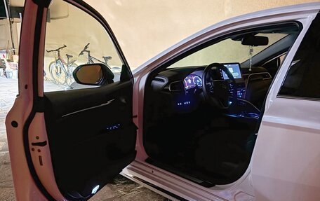 Toyota Camry, 2023 год, 3 900 000 рублей, 6 фотография