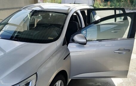 Renault Megane IV, 2018 год, 1 400 000 рублей, 3 фотография