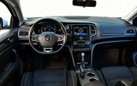 Renault Megane IV, 2018 год, 1 400 000 рублей, 7 фотография